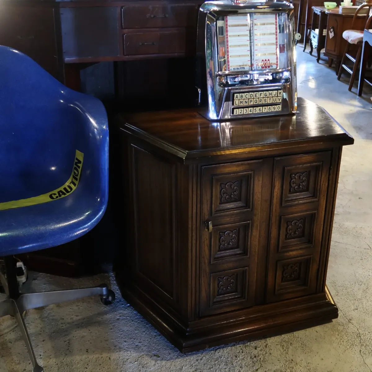 アンティーク ナイトスタンド