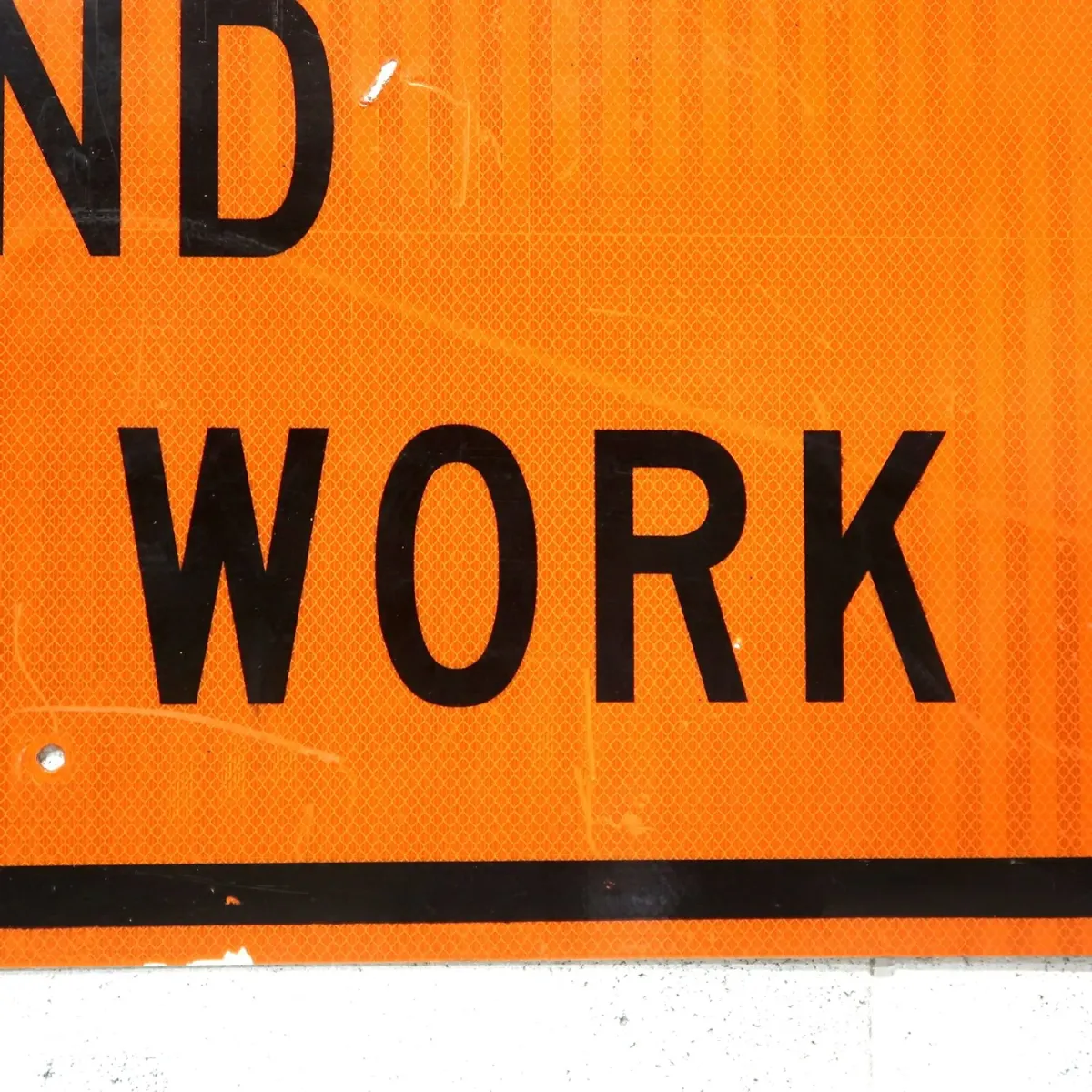 END ROAD WORK ロードサイン