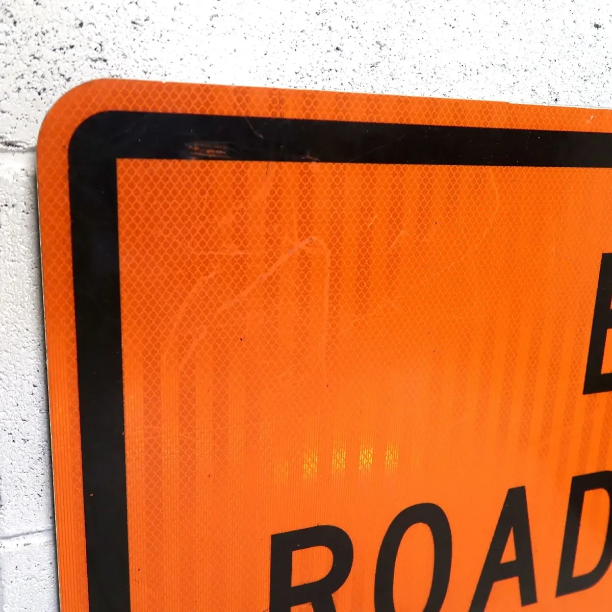 END ROAD WORK ロードサイン