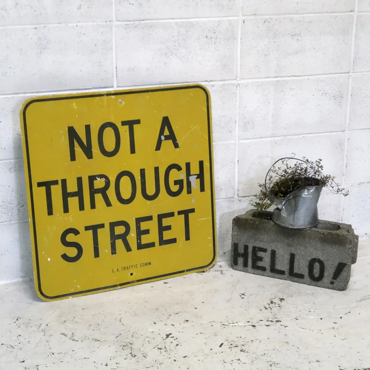 NOT A THROUGH STREET ビンテージ ロードサイン