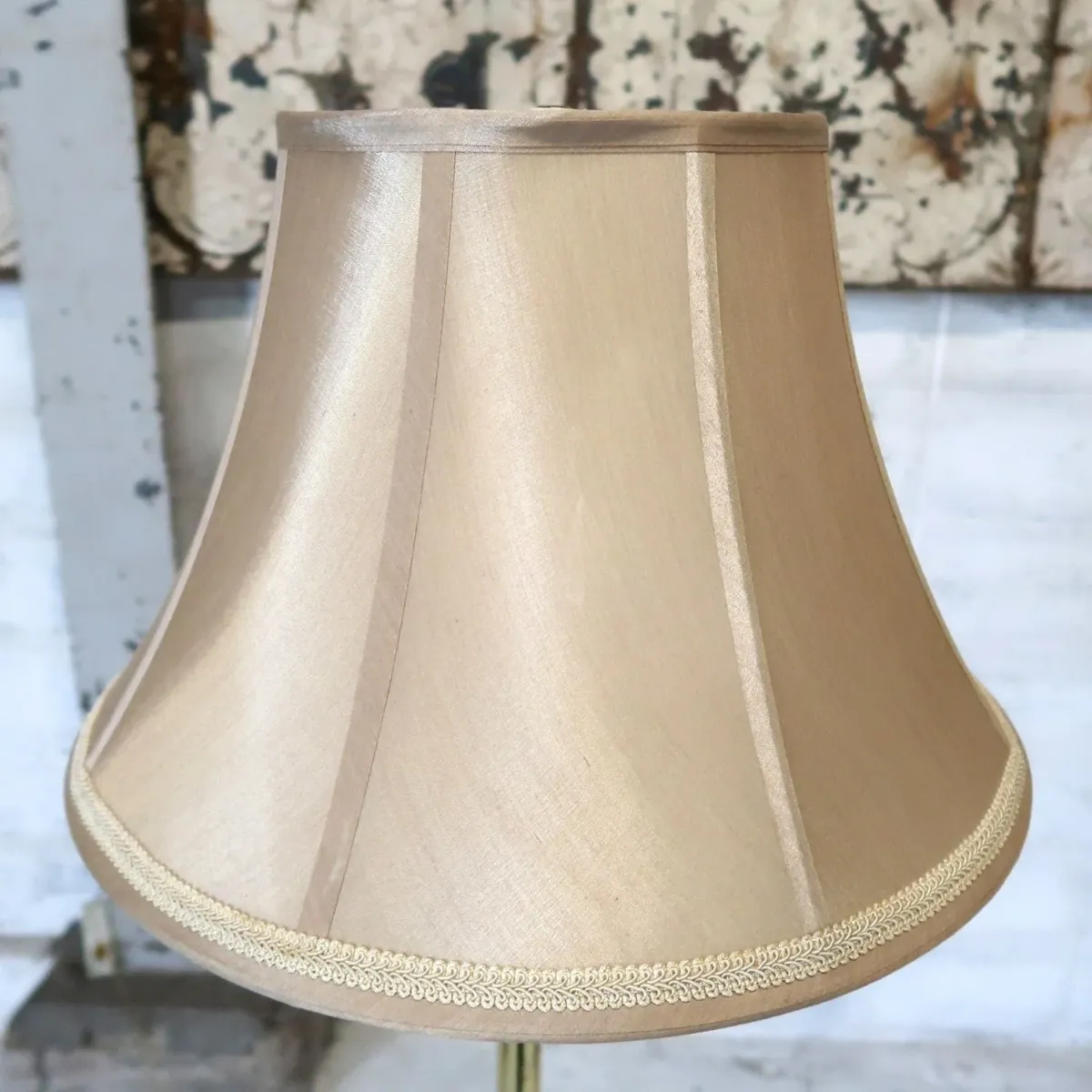 アンティーク ゴールドメタル フロアランプ