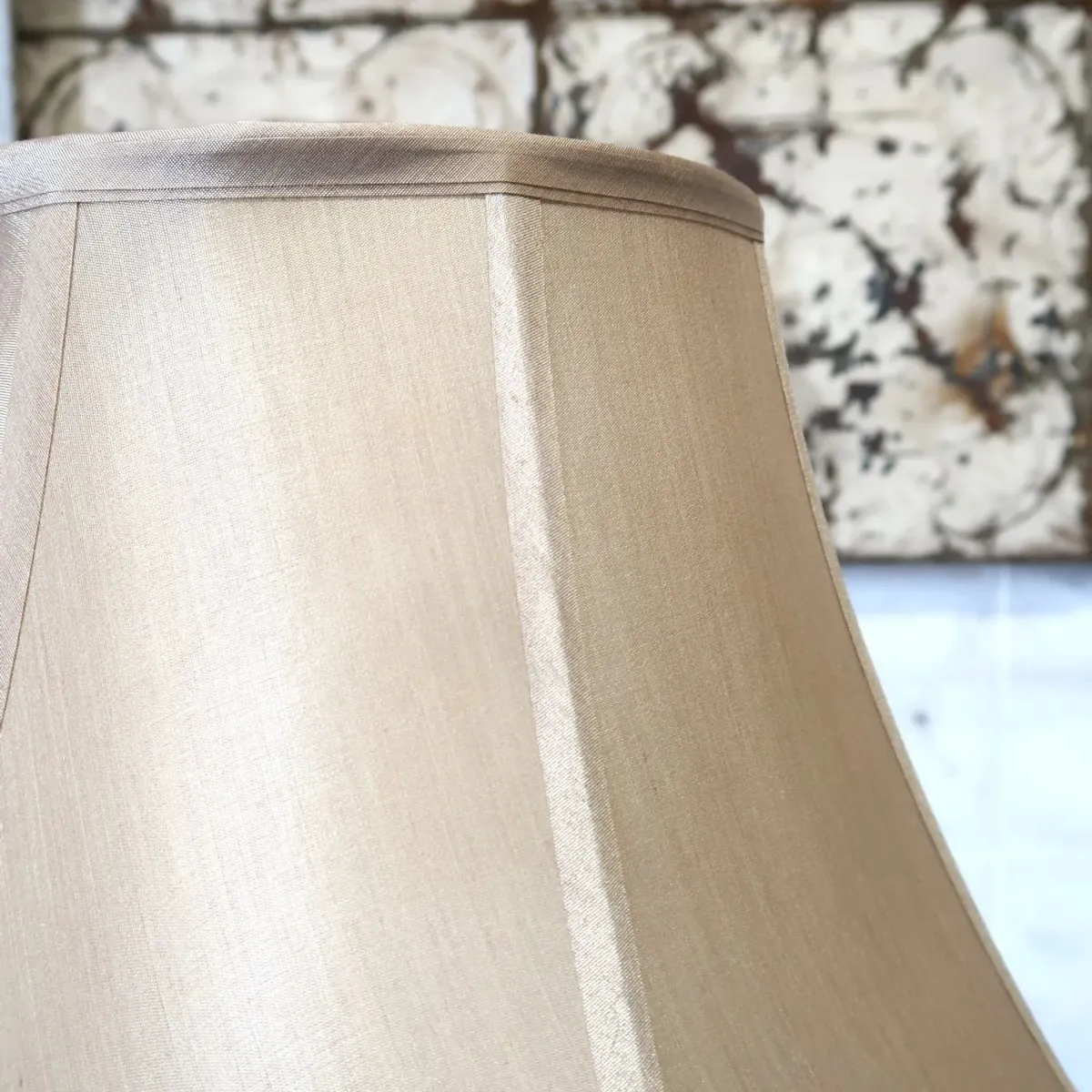 アンティーク ゴールドメタル フロアランプ