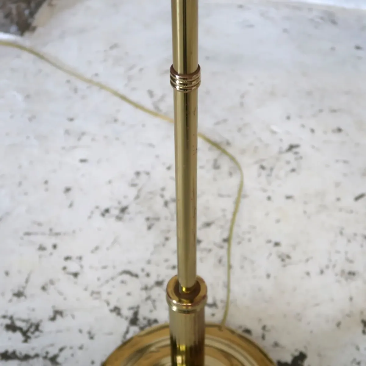 アンティーク ゴールドメタル フロアランプ