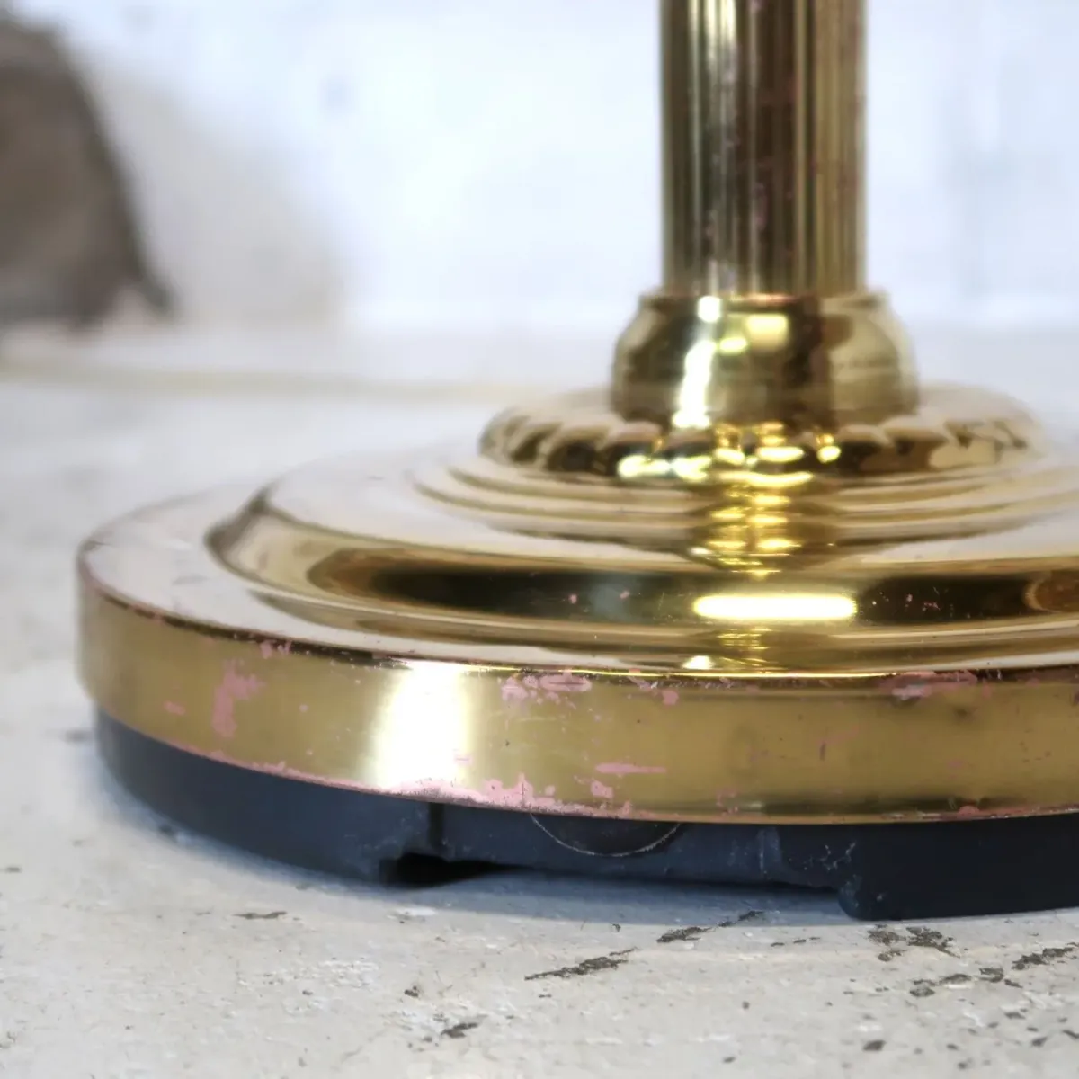 アンティーク ゴールドメタル フロアランプ