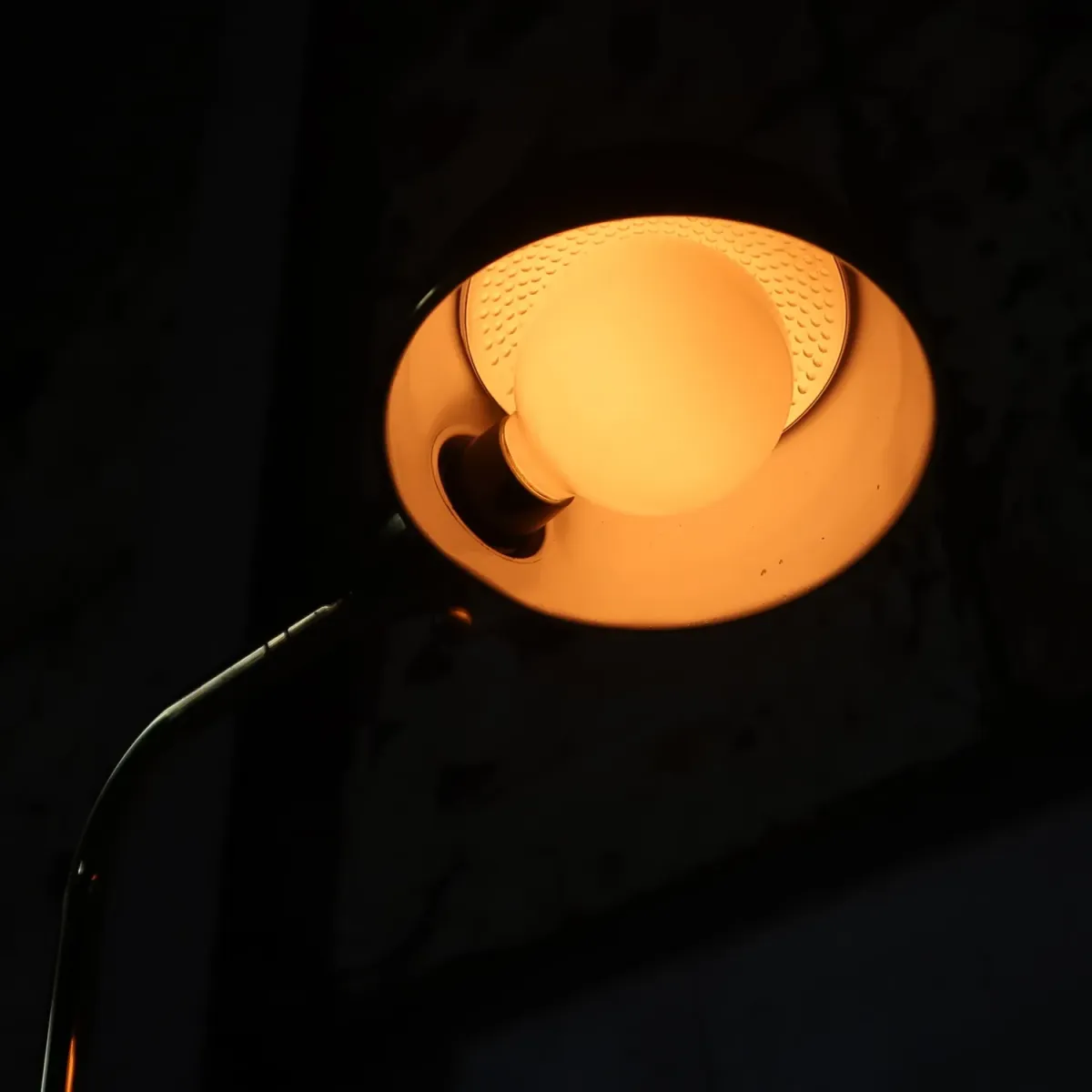 アンティーク ゴールドメタル フロアランプ