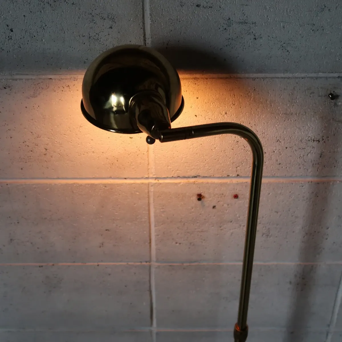 アンティーク ゴールドメタル フロアランプ