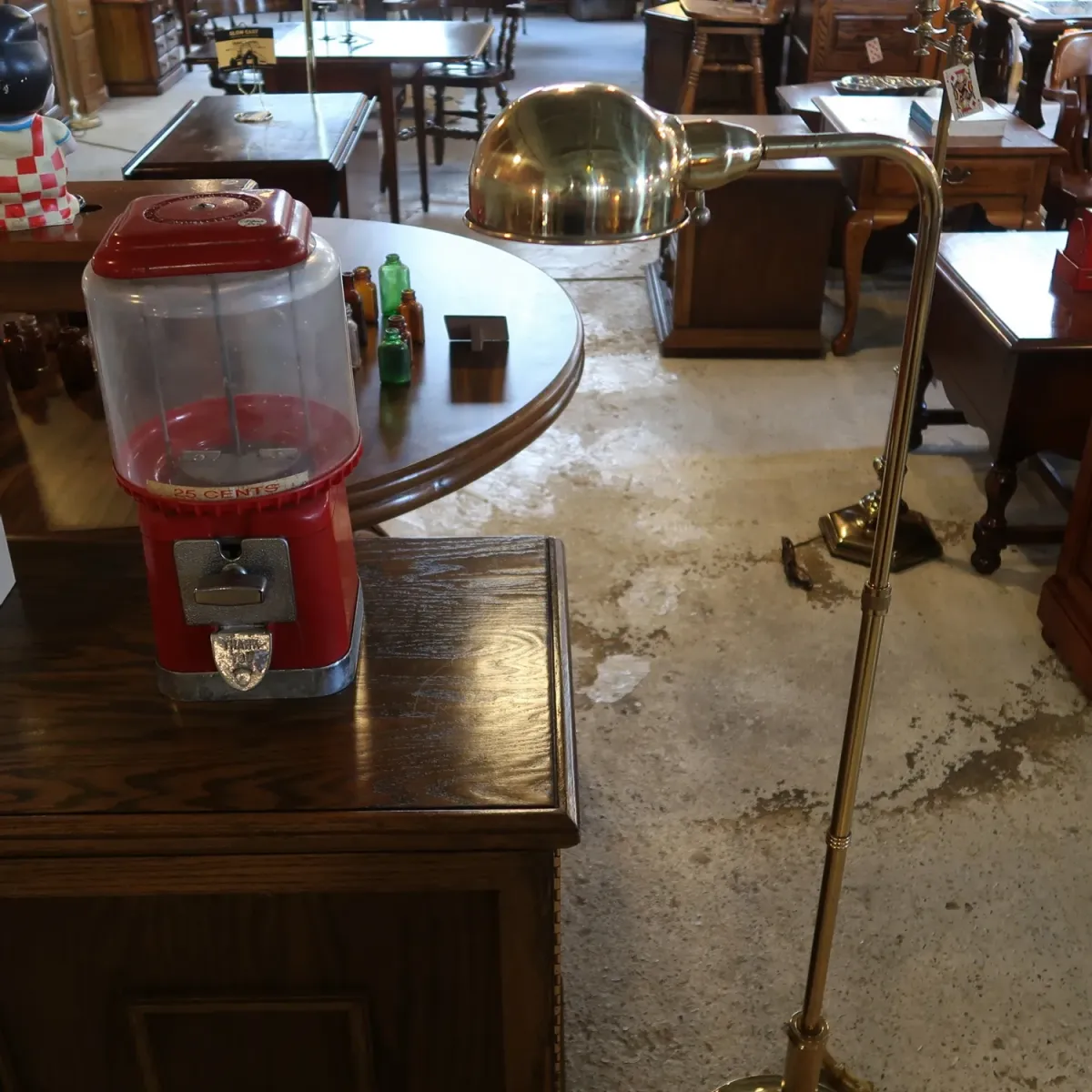 アンティーク ゴールドメタル フロアランプ