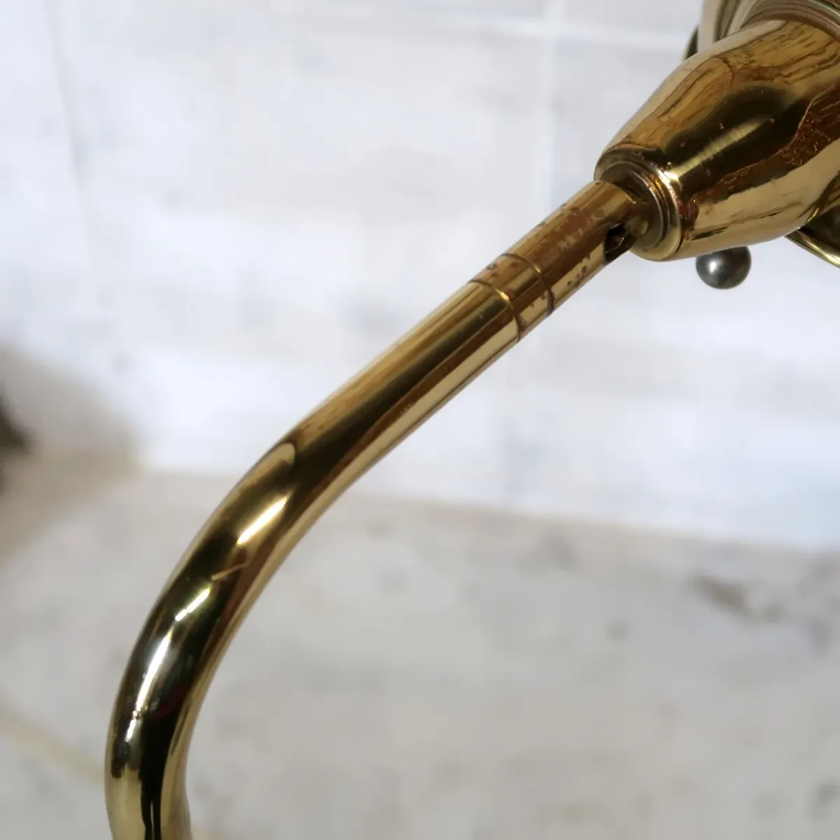 アンティーク ゴールドメタル フロアランプ