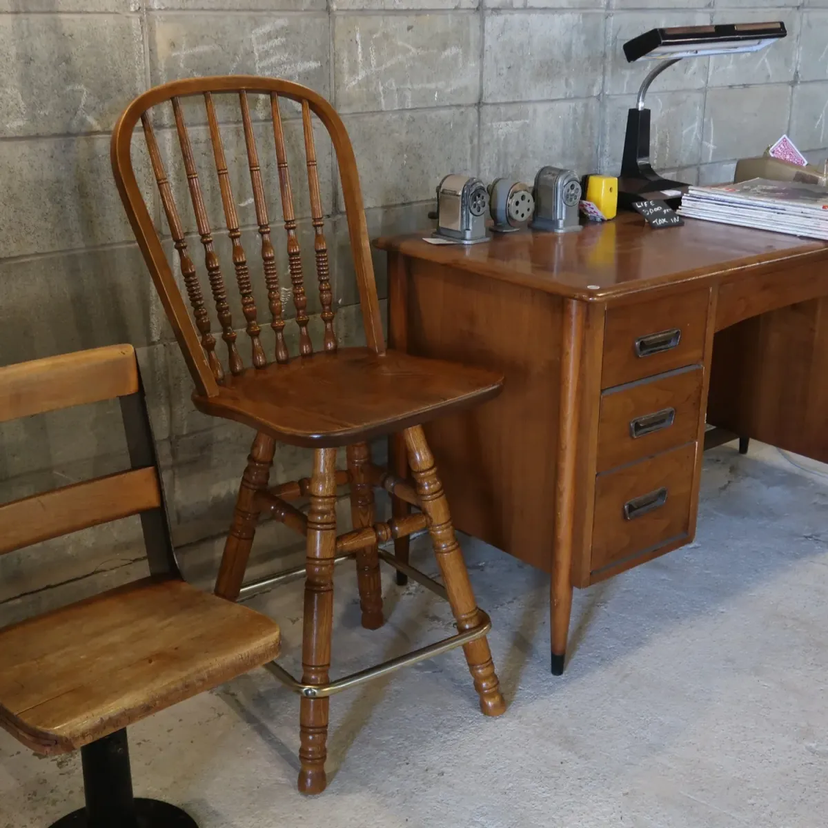アンティーク ウッド カウンターチェア