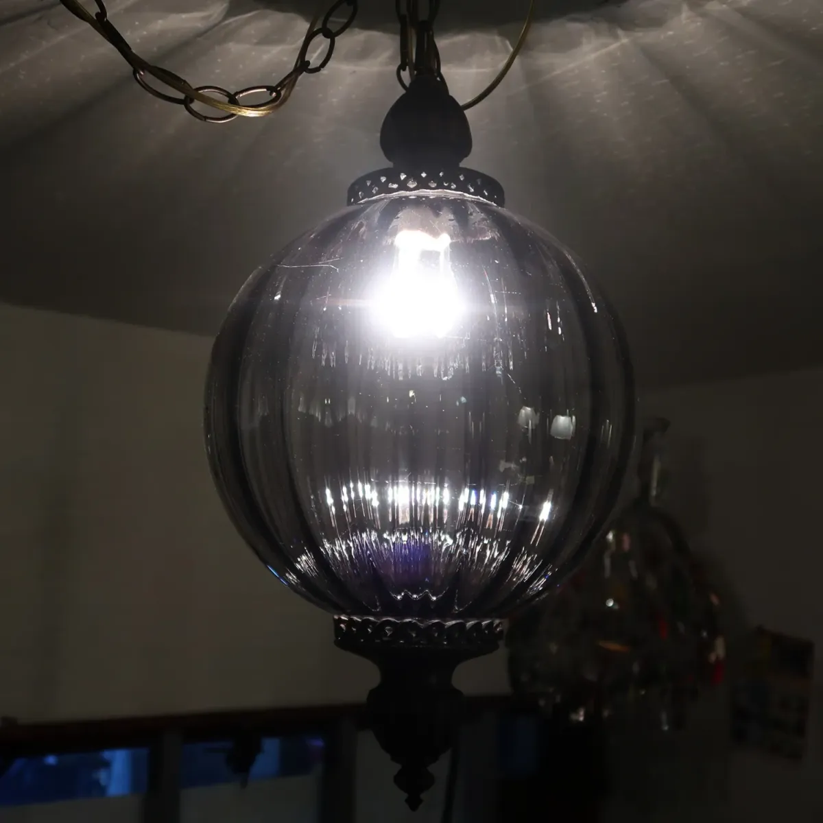 アンティーク スモークガラス ペンダントランプ