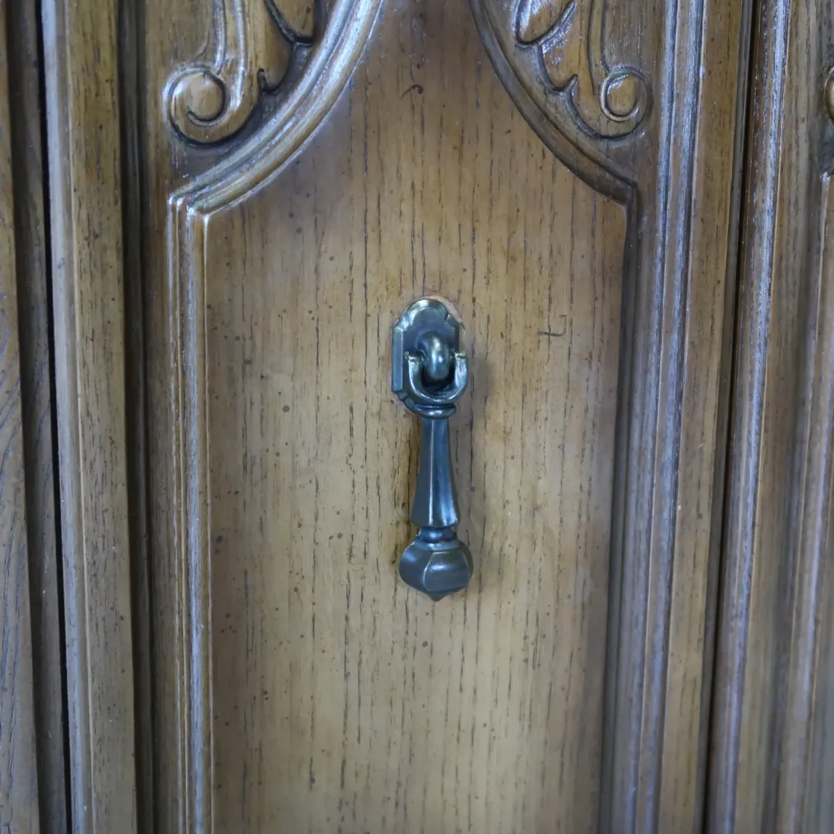 アンティーク ナイトスタンド