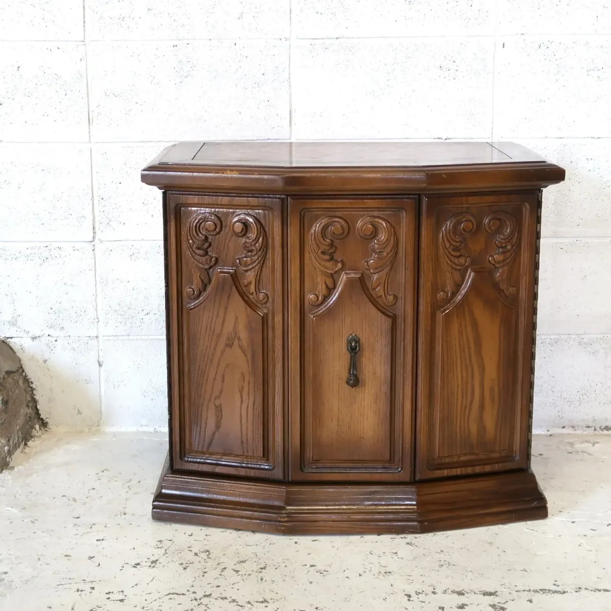 アンティーク ナイトスタンド