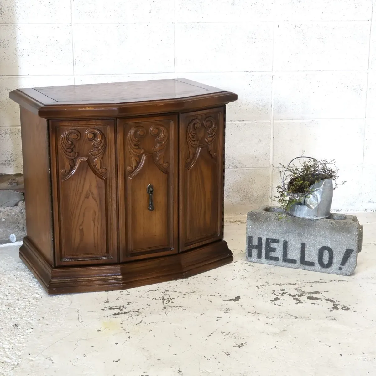 アンティーク ナイトスタンド