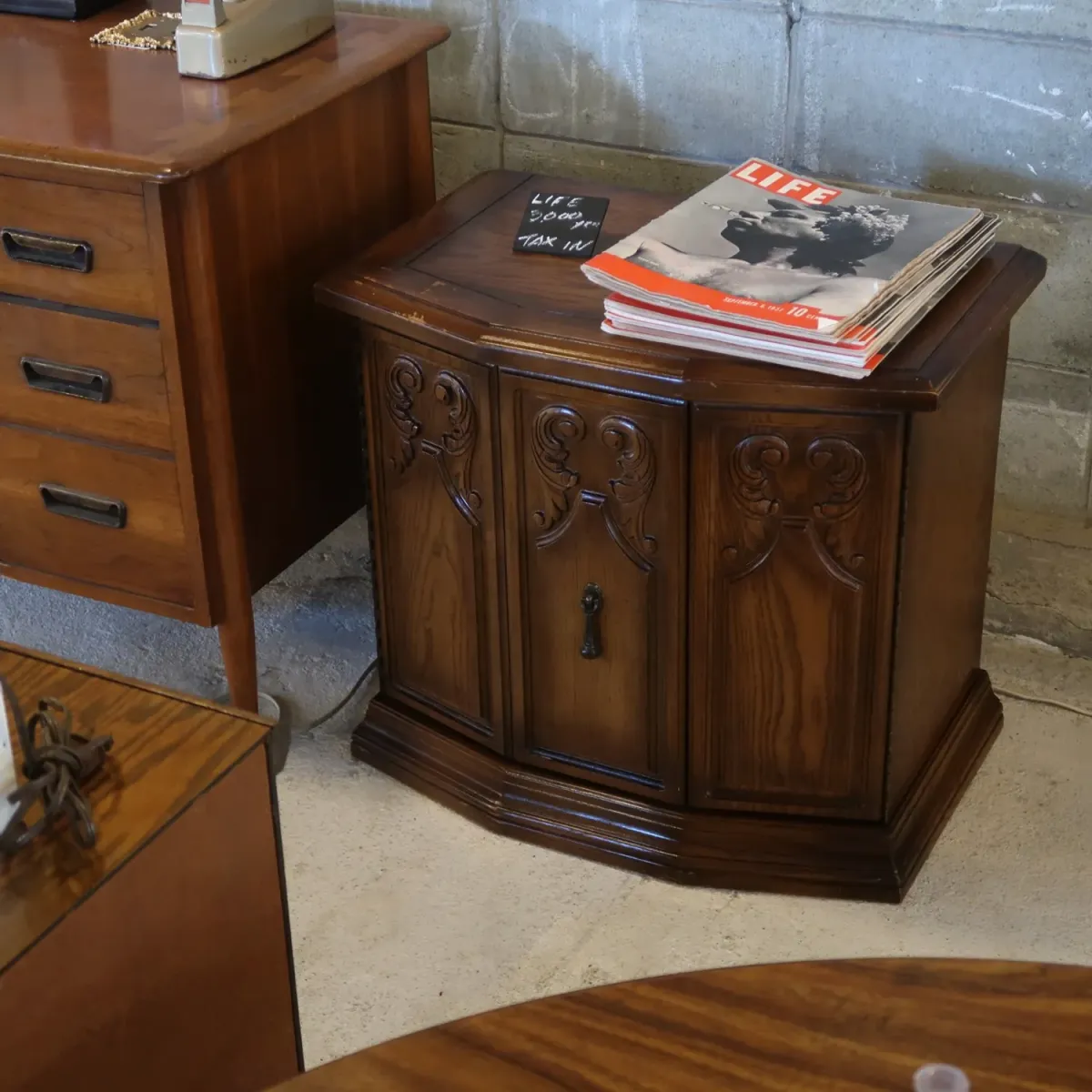 アンティーク ナイトスタンド