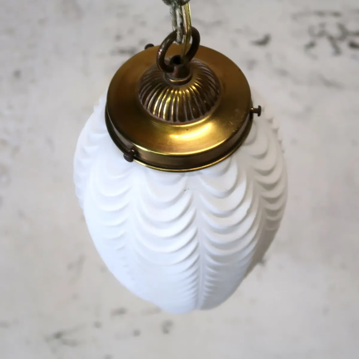 アンティーク ミルクガラス ペンダントランプ