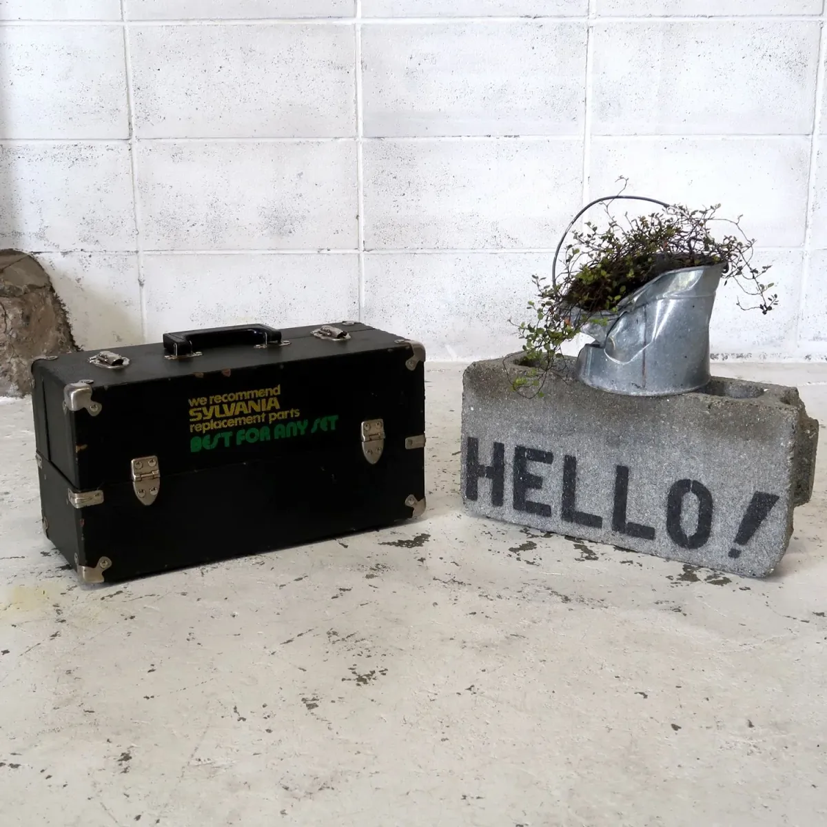 SYLVANIA ビンテージ サービスマントランク