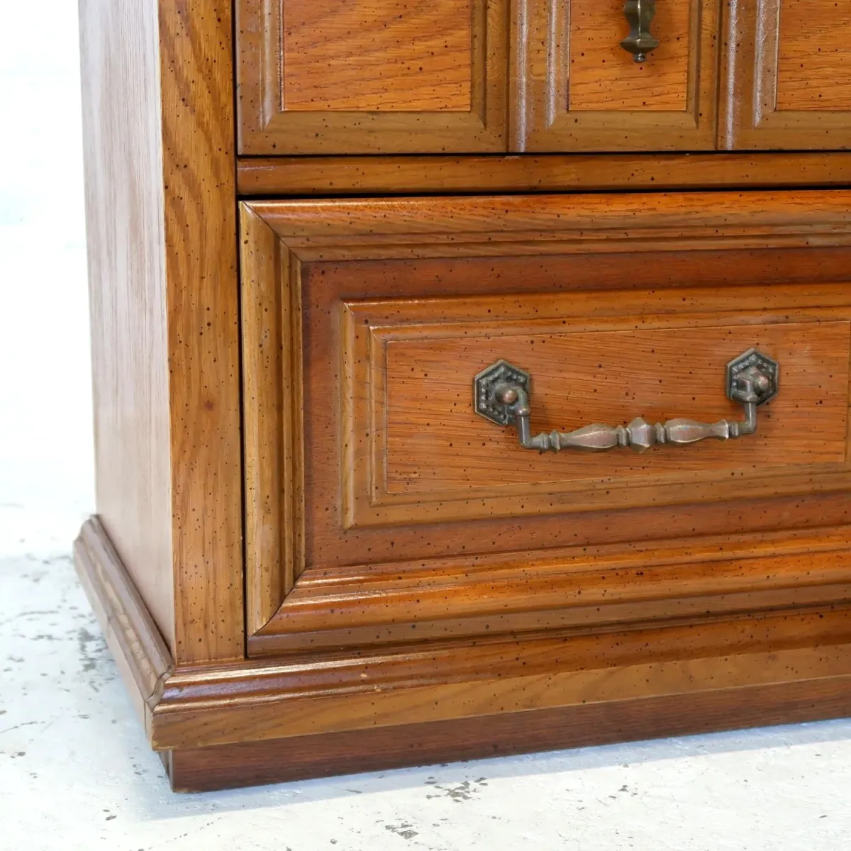 アンティーク ナイトスタンド