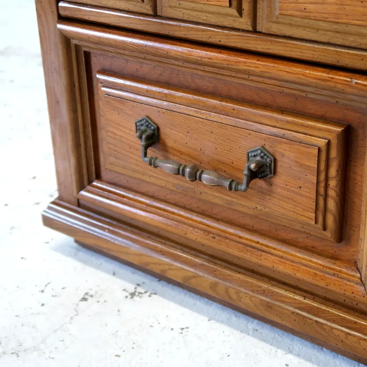 アンティーク ナイトスタンド