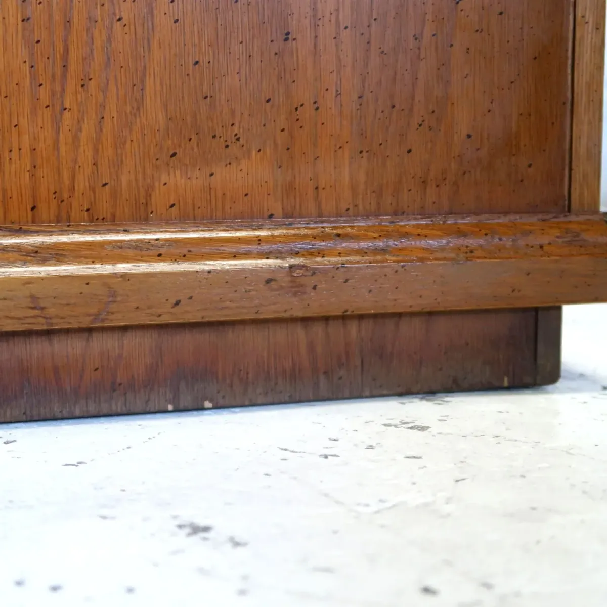 アンティーク ナイトスタンド