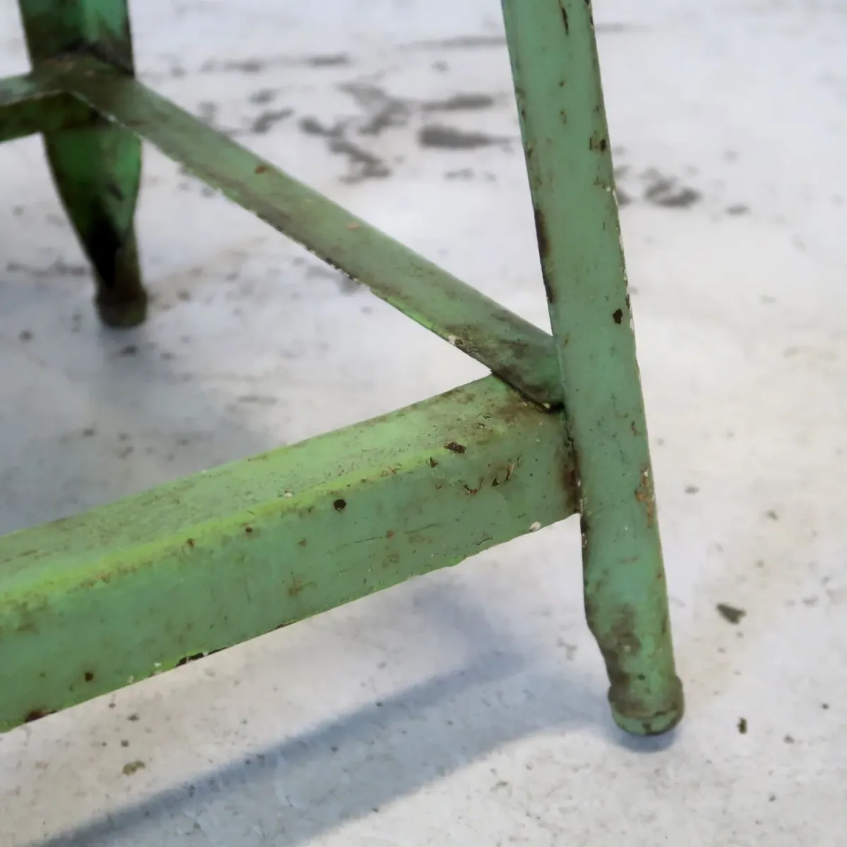 ビンテージ メタルスツール