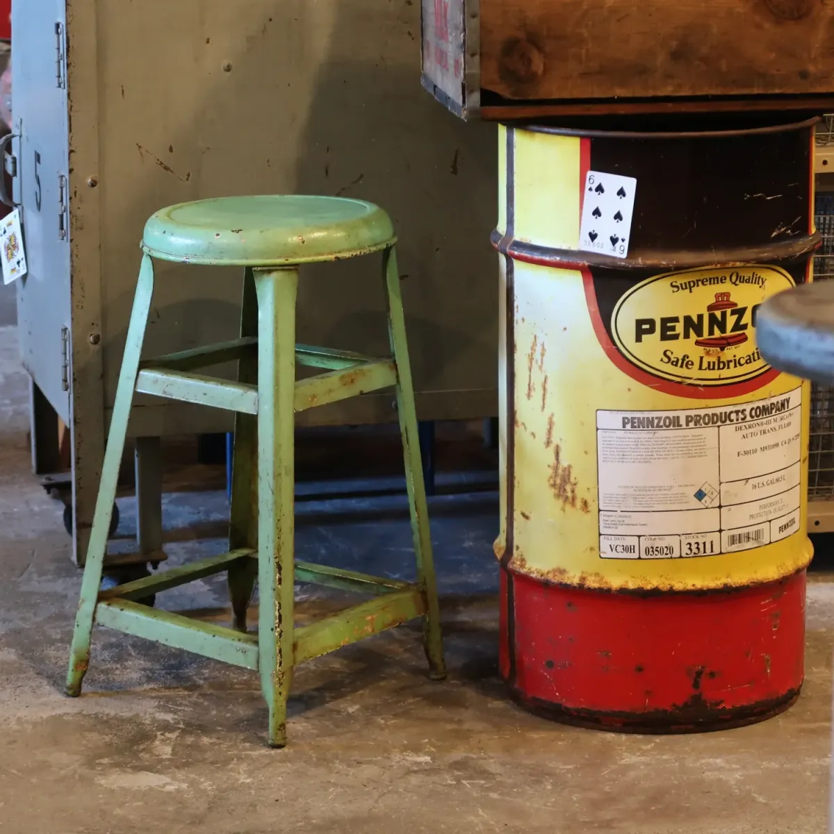 ビンテージ メタルスツール