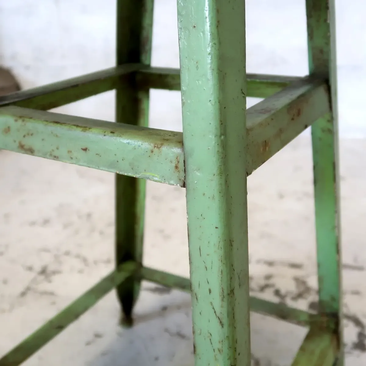 ビンテージ メタルスツール