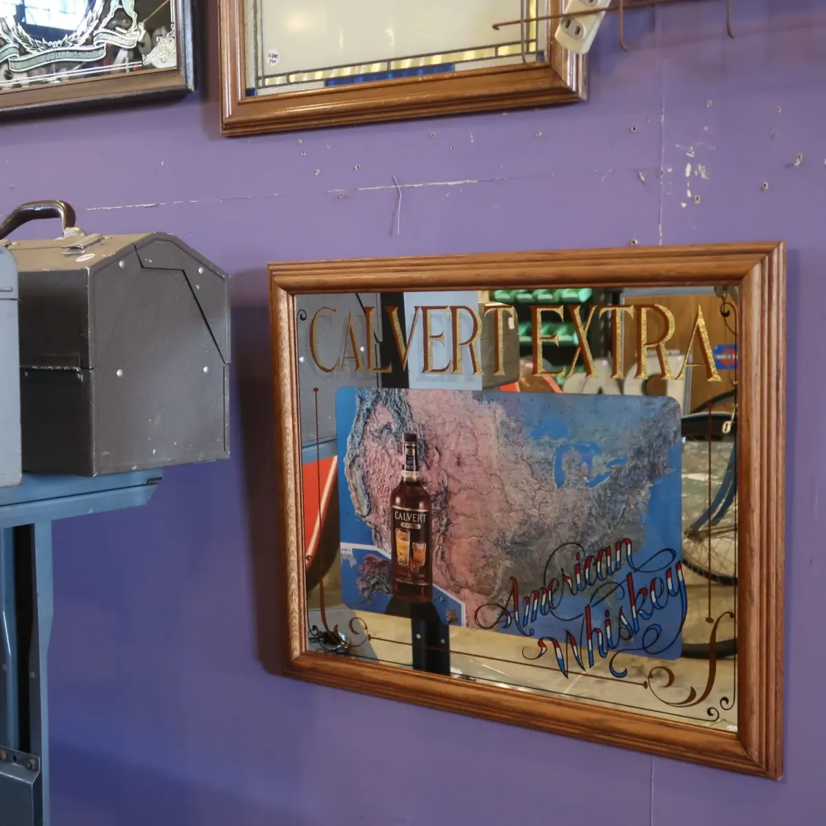 CALVERT EXTRA ビンテージ パブミラー