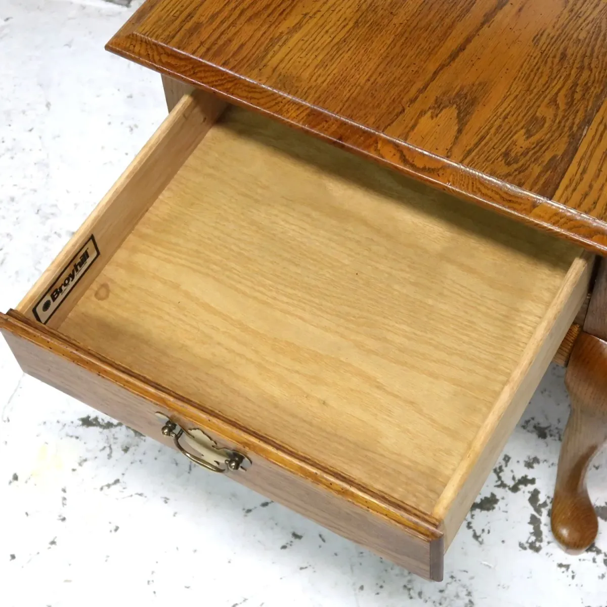 Broyhill アンティーク サイドテーブル