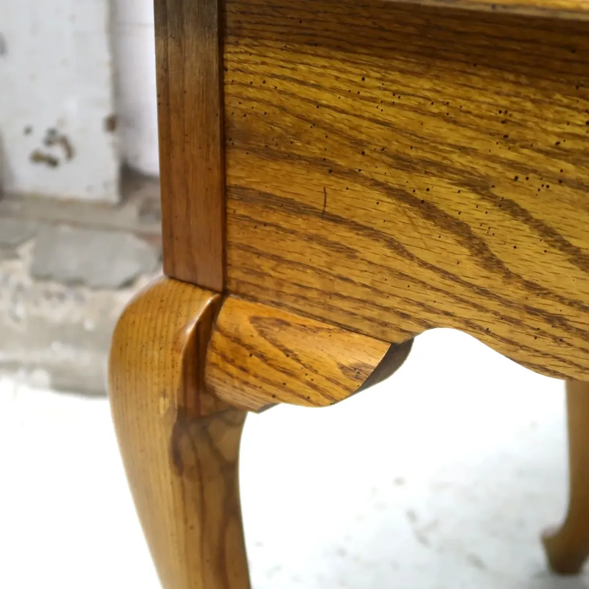 Broyhill アンティーク サイドテーブル