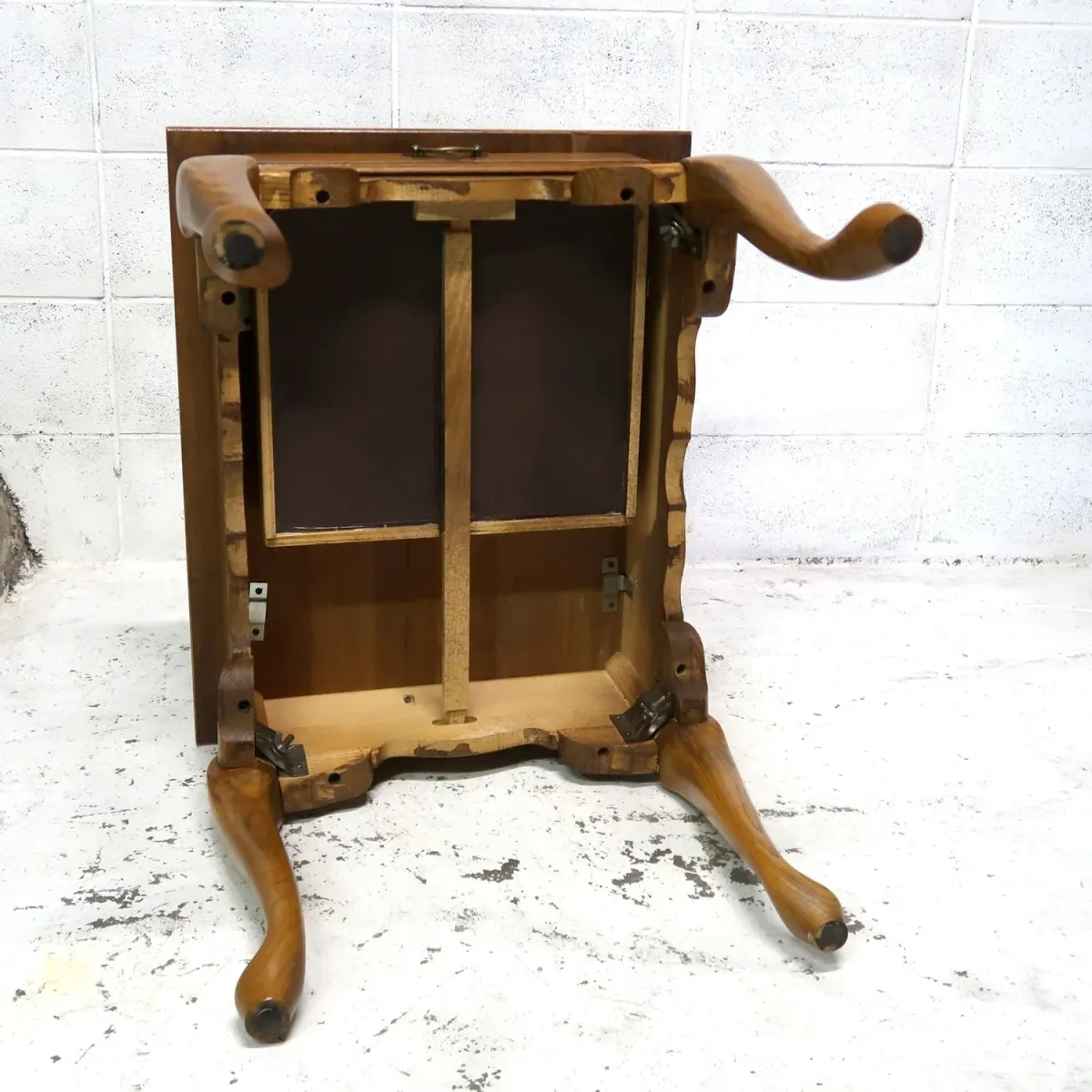 Broyhill アンティーク サイドテーブル