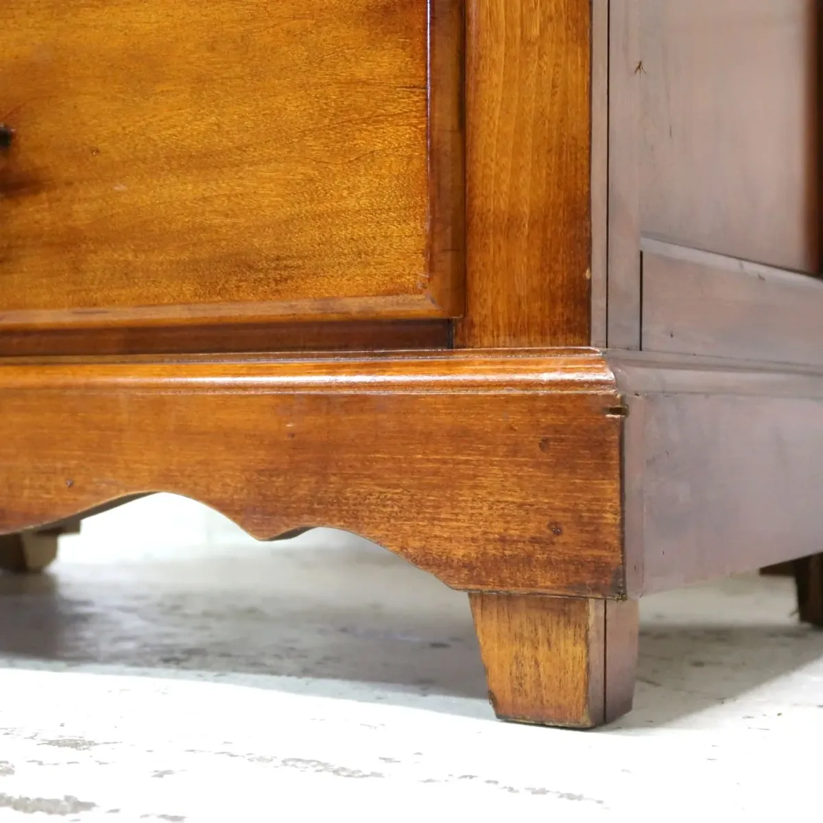 アンティーク ウッドキャビネット