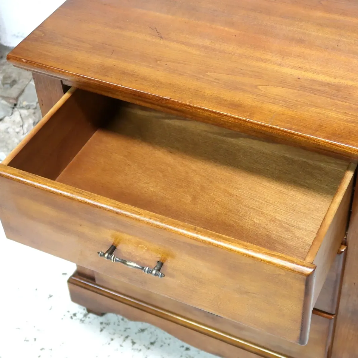 アンティーク ウッドキャビネット