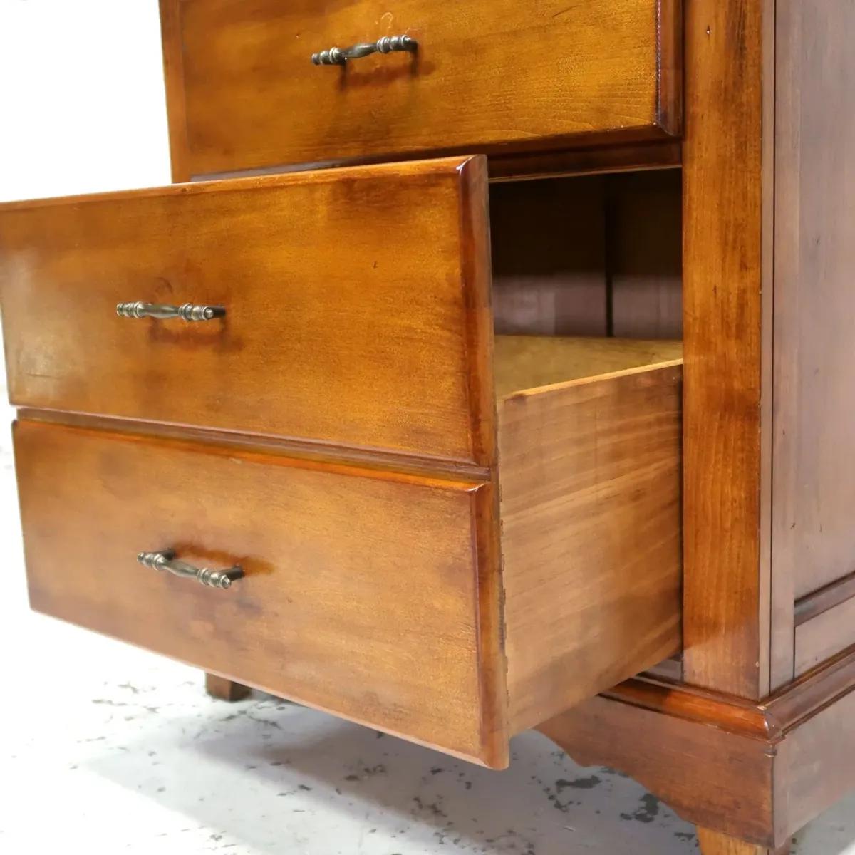 アンティーク ウッドキャビネット