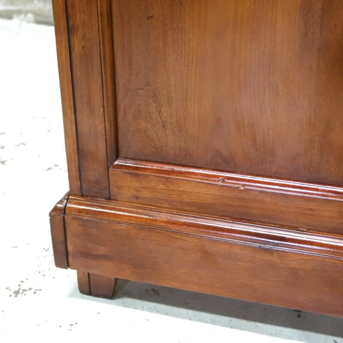 アンティーク ウッドキャビネット