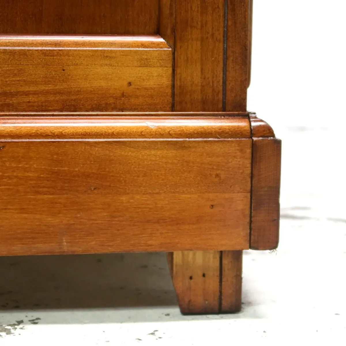 アンティーク ウッドキャビネット