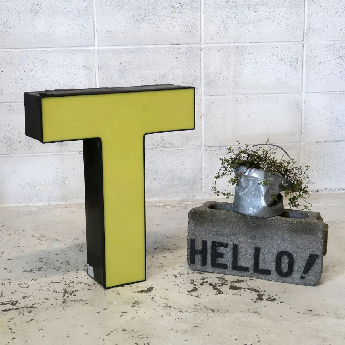 ビンテージ レターサイン 大型 T