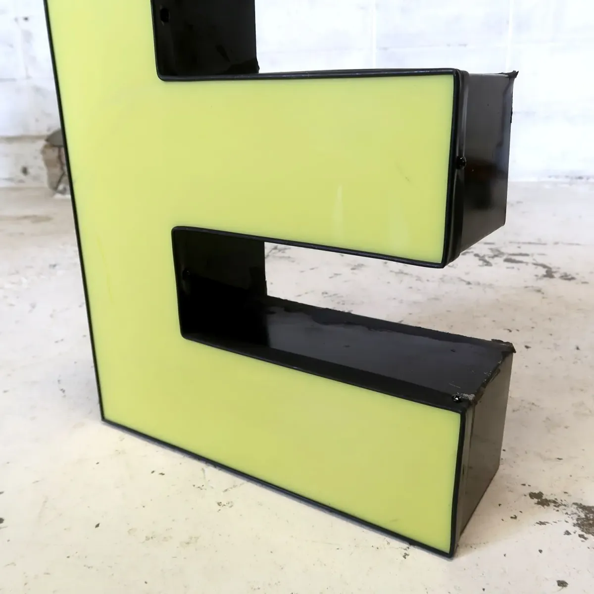 ビンテージ レターサイン 大型 E