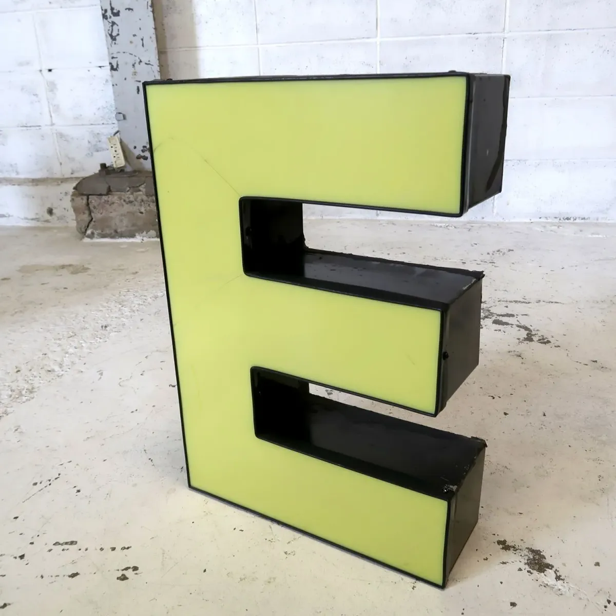 ビンテージ レターサイン 大型 E