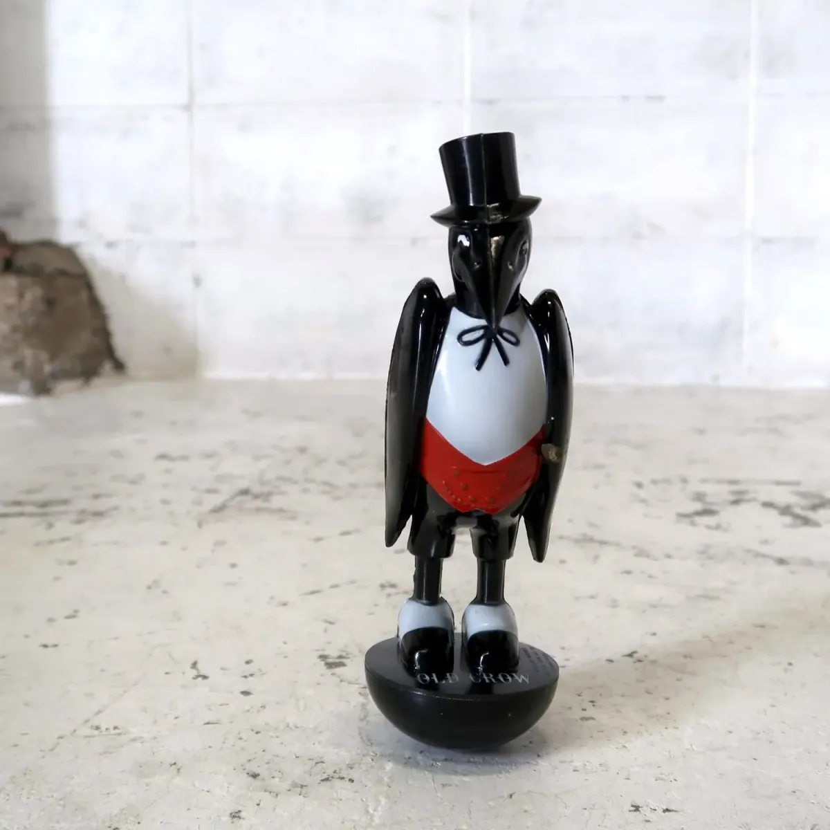 OLD CROW ビンテージ ディスプレイドール