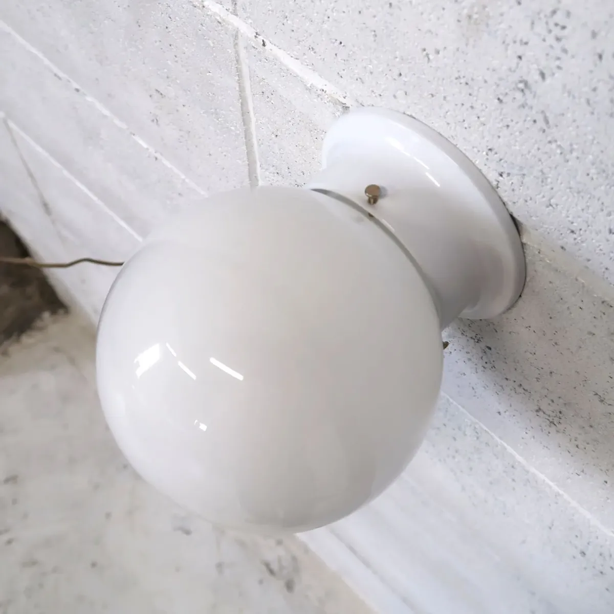 ミルクガラスシェード ブラケットランプ