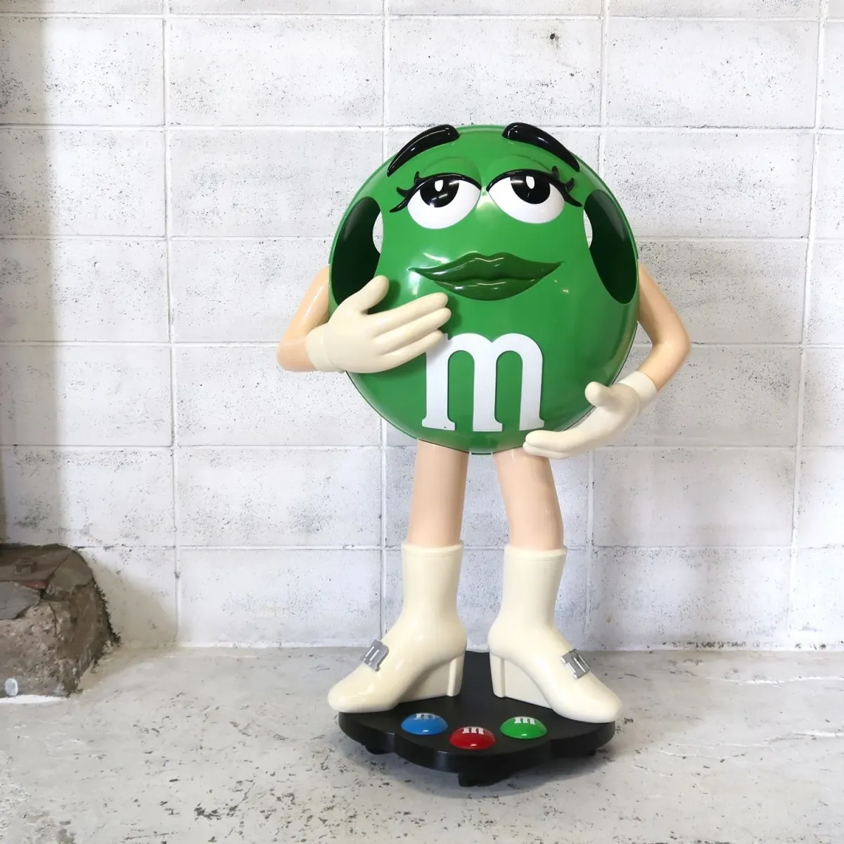 M&M's グリーン 大型 ストアディスプレイ