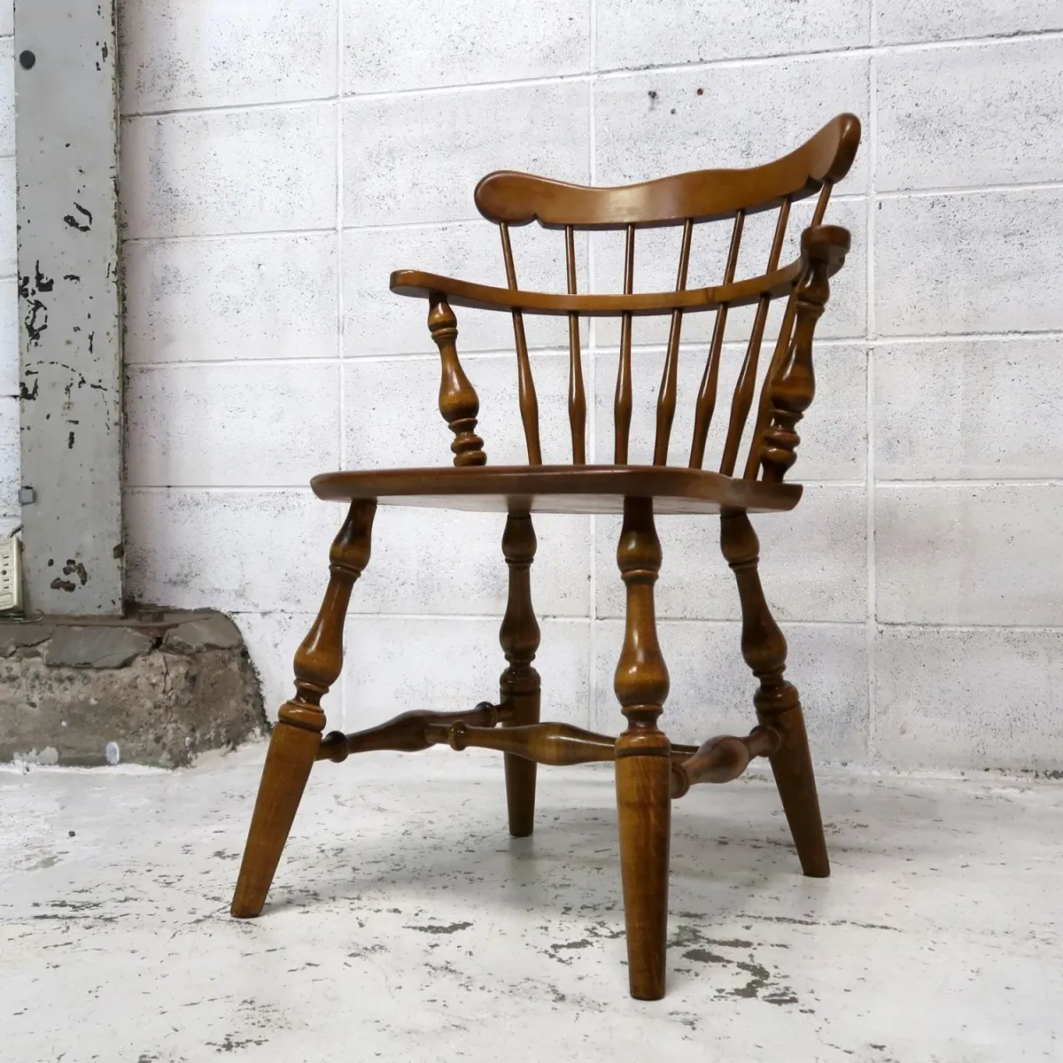 Ethan Allen アンティーク ウッド キャプテンチェア