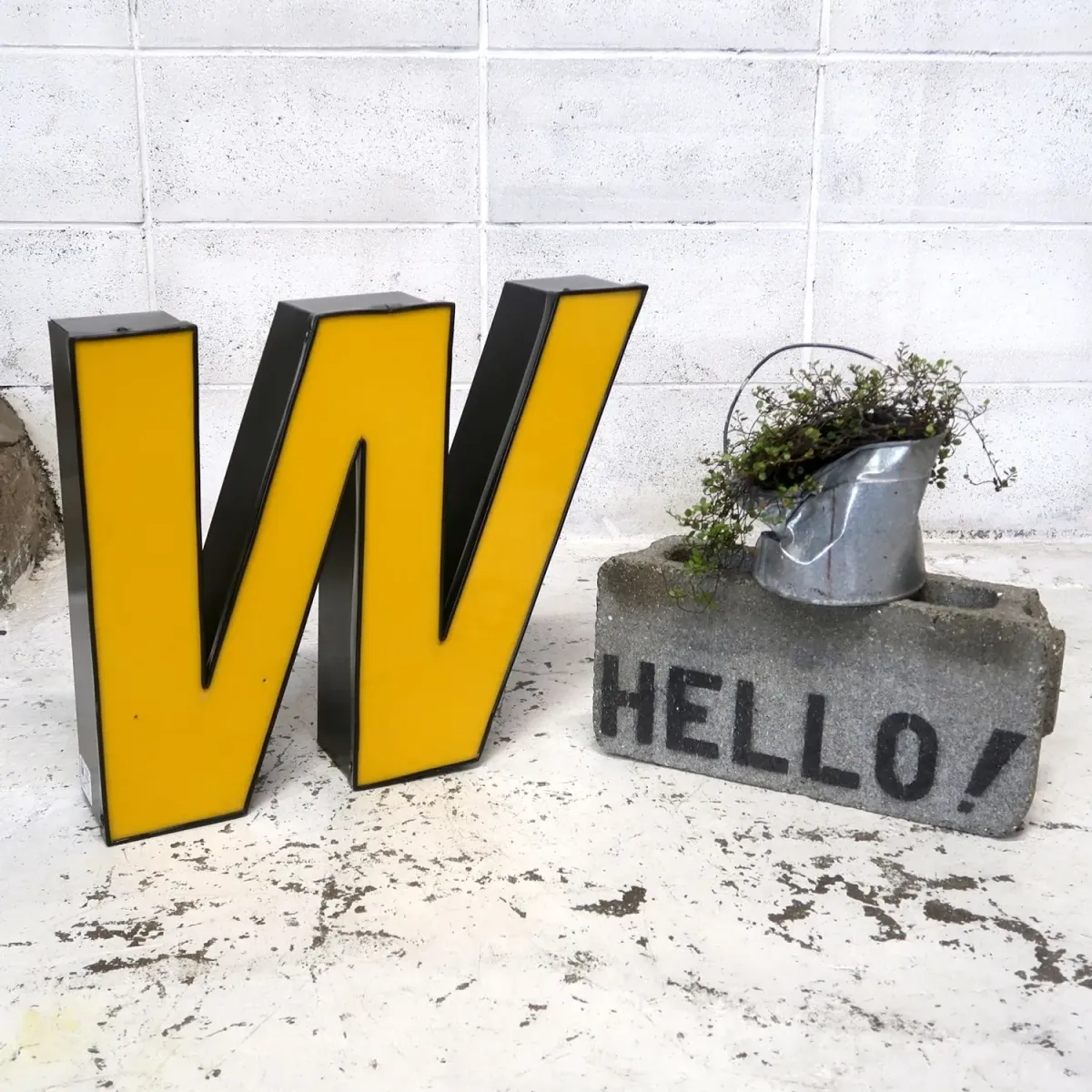 ビンテージ レターサイン W