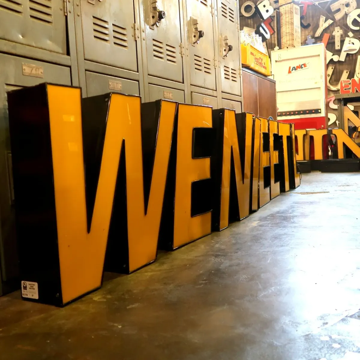 ビンテージ レターサイン N