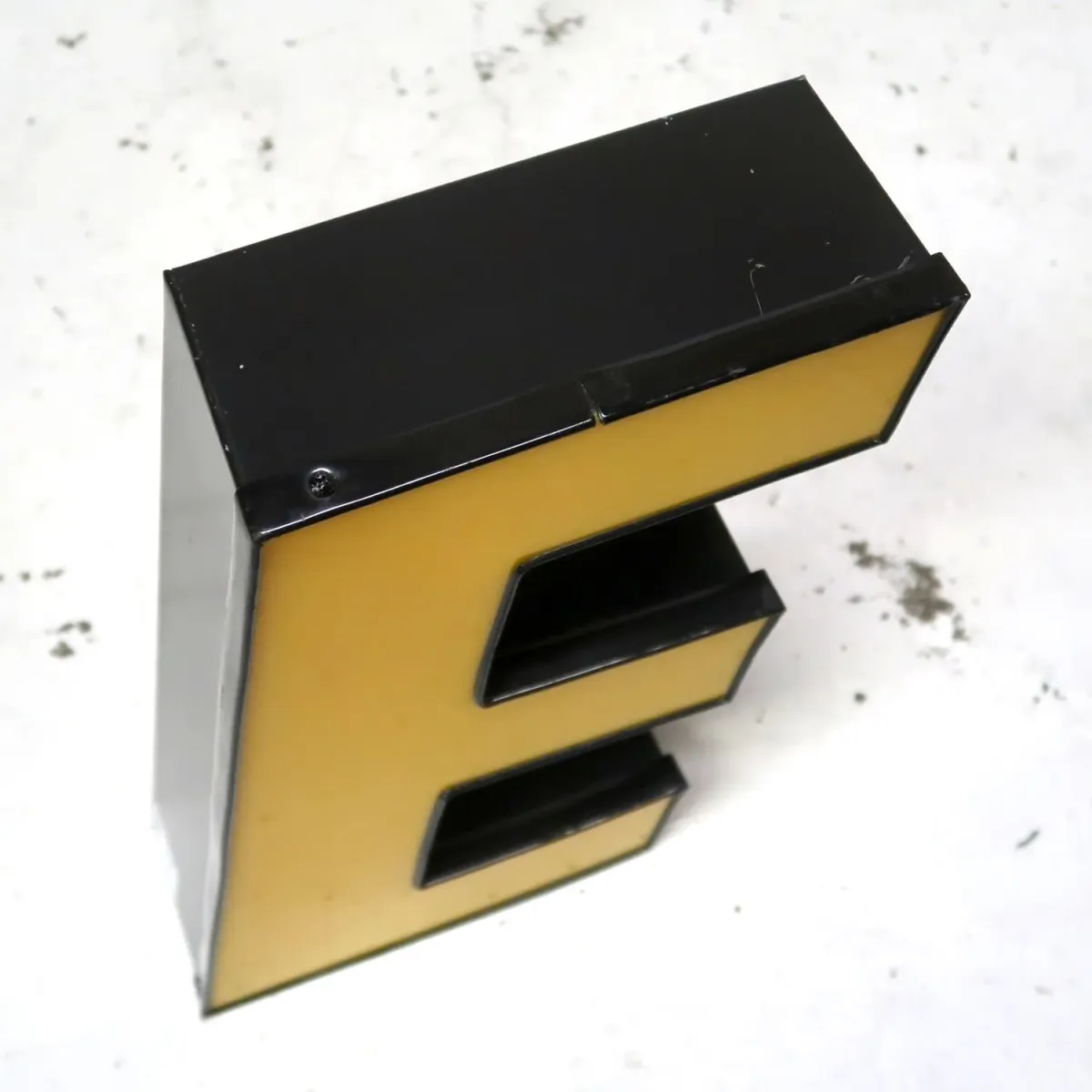 ビンテージ レターサイン E