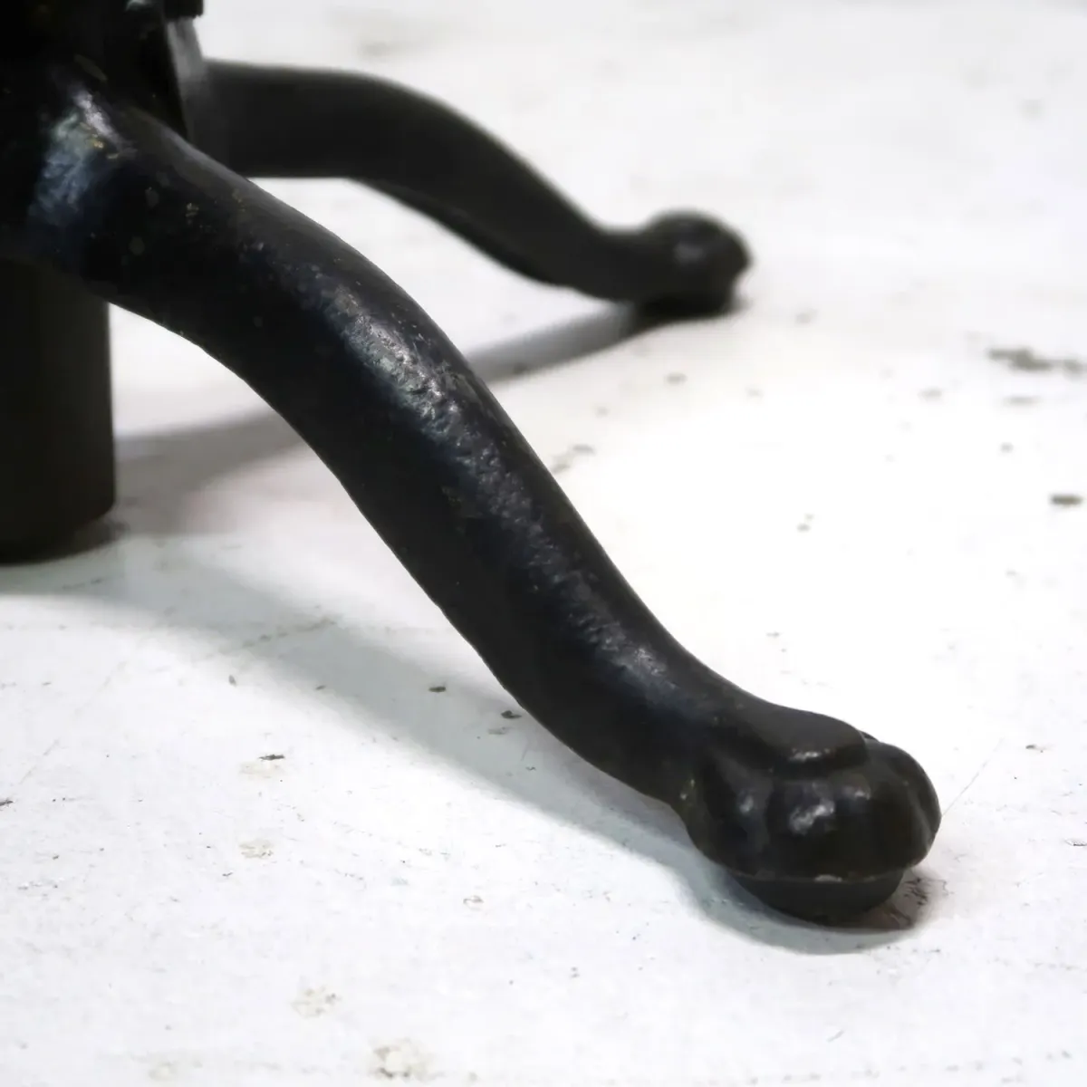 アンティーク アイアン フラッグポールスタンド