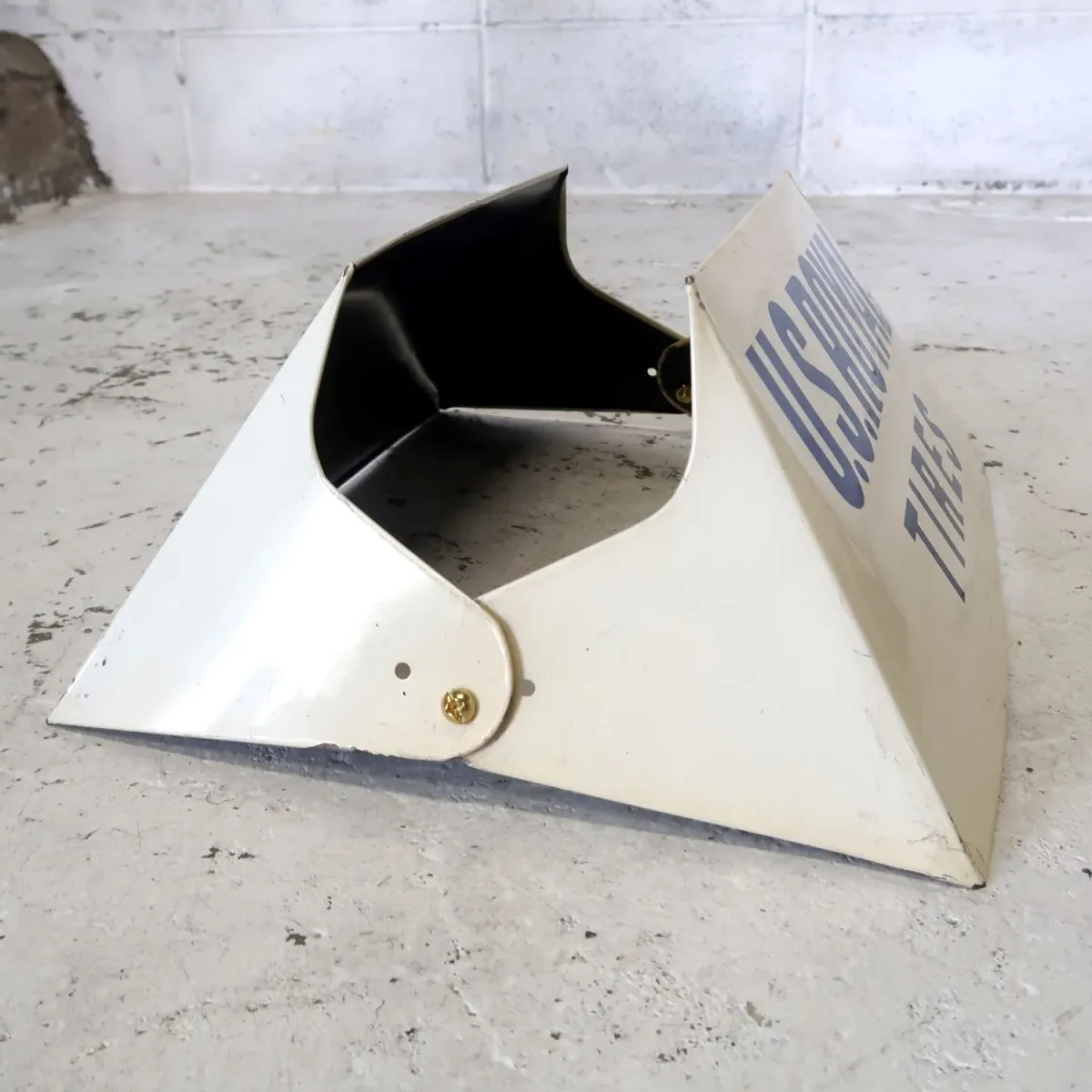 U.S. ROYAL TIRES ビンテージ タイヤディスプレイラック