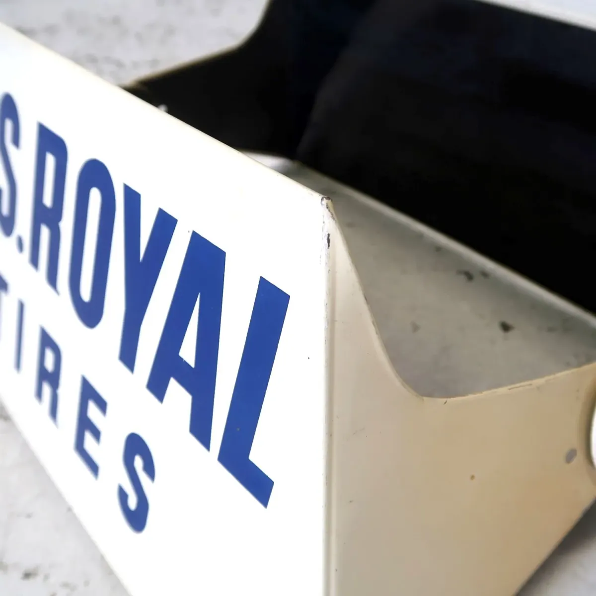 U.S. ROYAL TIRES ビンテージ タイヤディスプレイラック