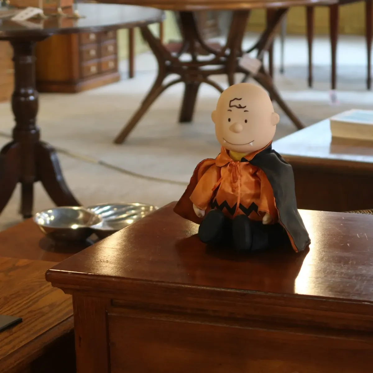 チャーリー・ブラウン ダンシングドール ヴァンパイア