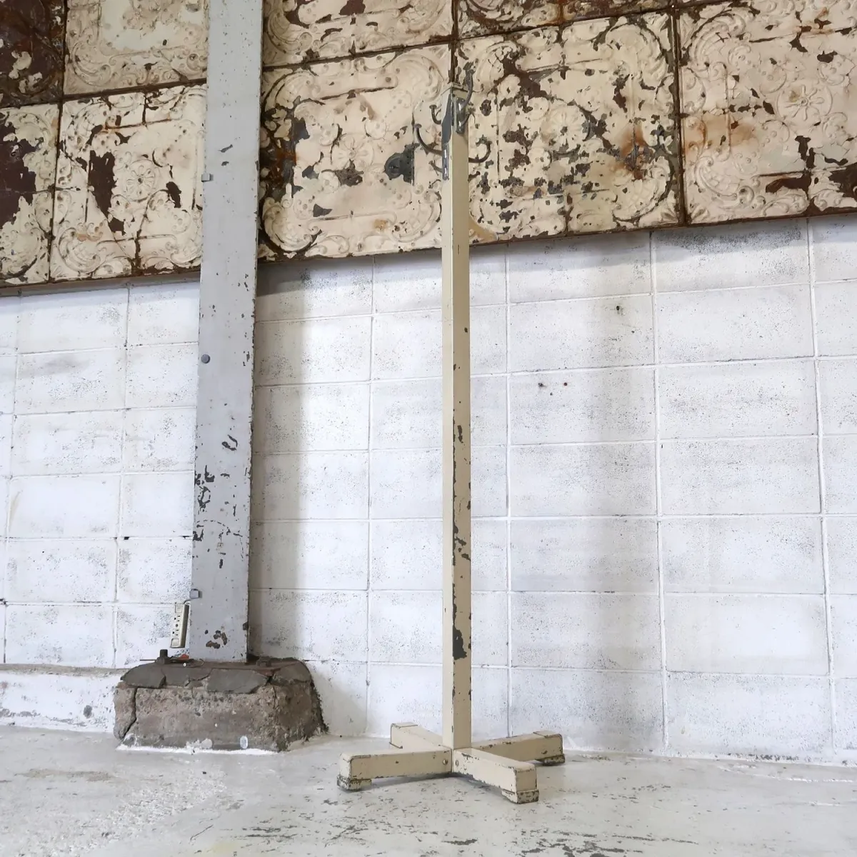 ビンテージ ハンガーラック